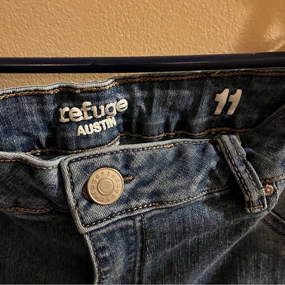 Bell Bottom Style Distressed Jeans - Picture 4 of 5